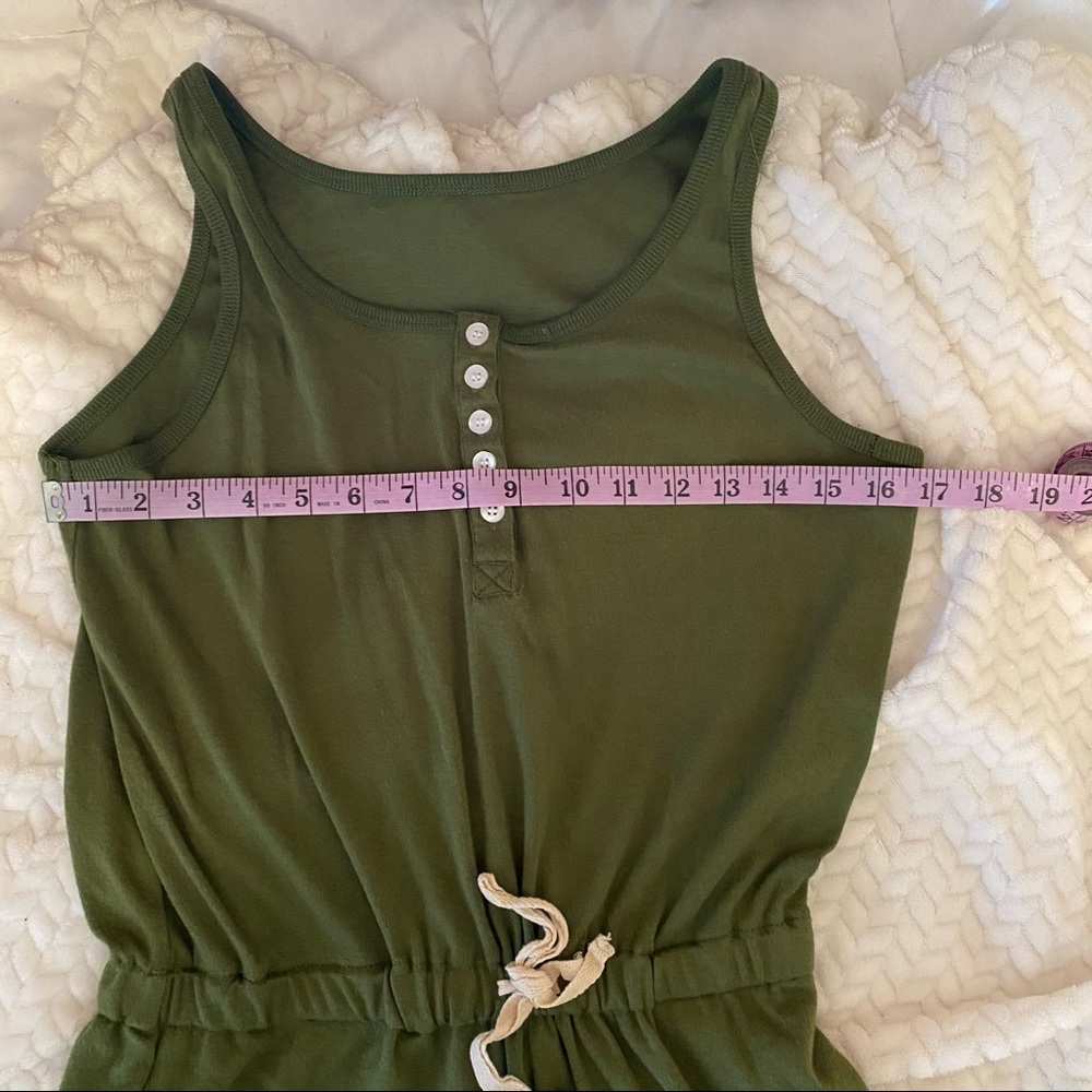 Green romper - Picture 6 of 8